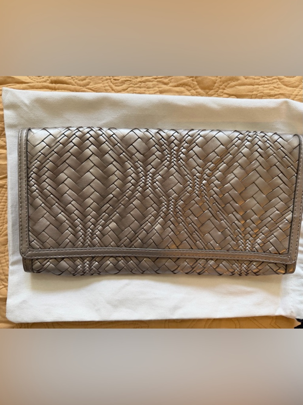 Clutch leather by Cole Hahn